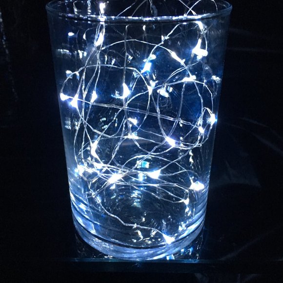 30 strands of 20 LED cool white fairy lights - Picture 6 of 8